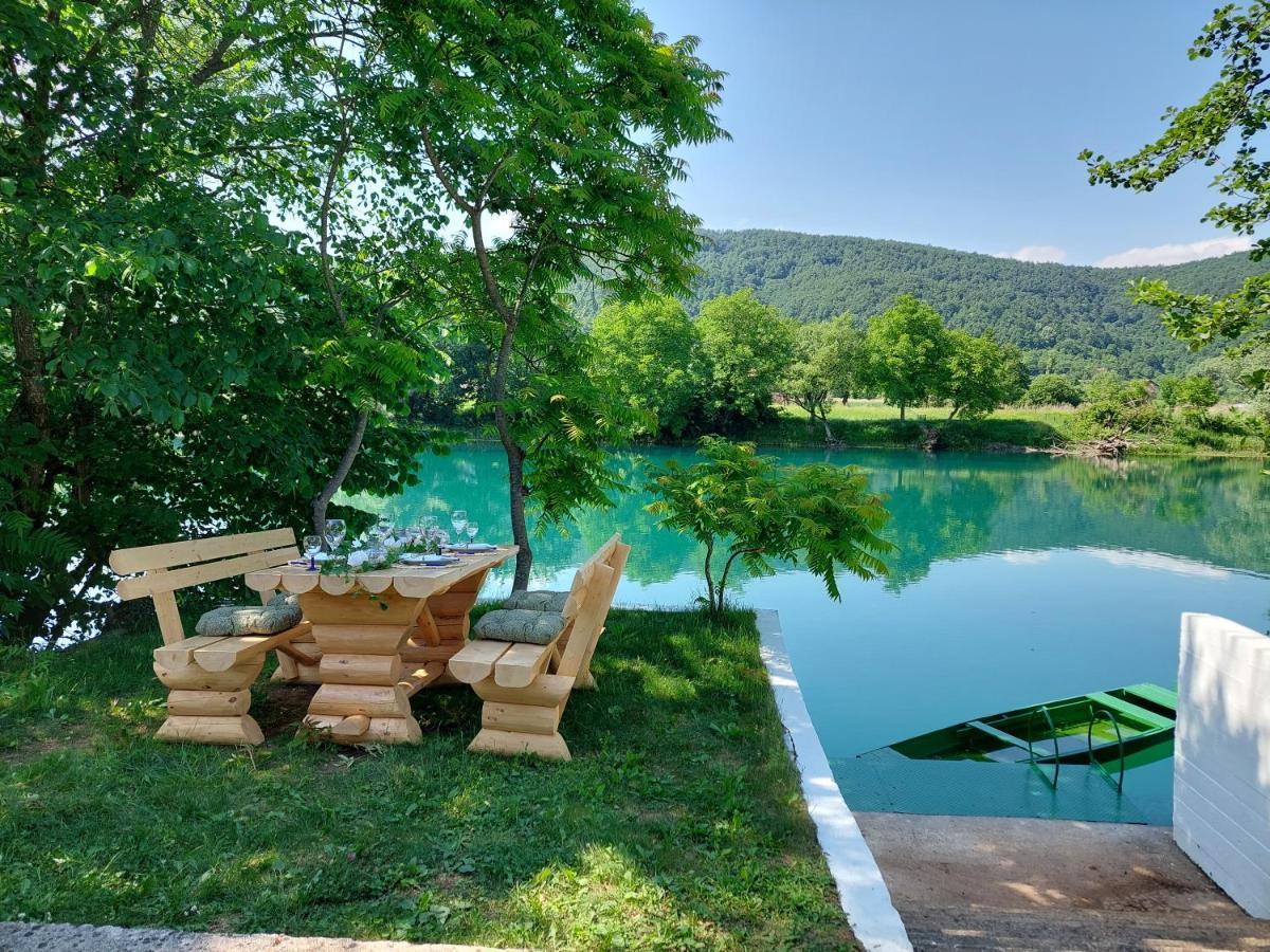 La Reina Una Bihac Exterior photo
